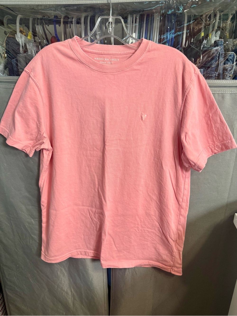 Vintage American Eagle Outfitters Pink Short Sleeve Crewneck Tee